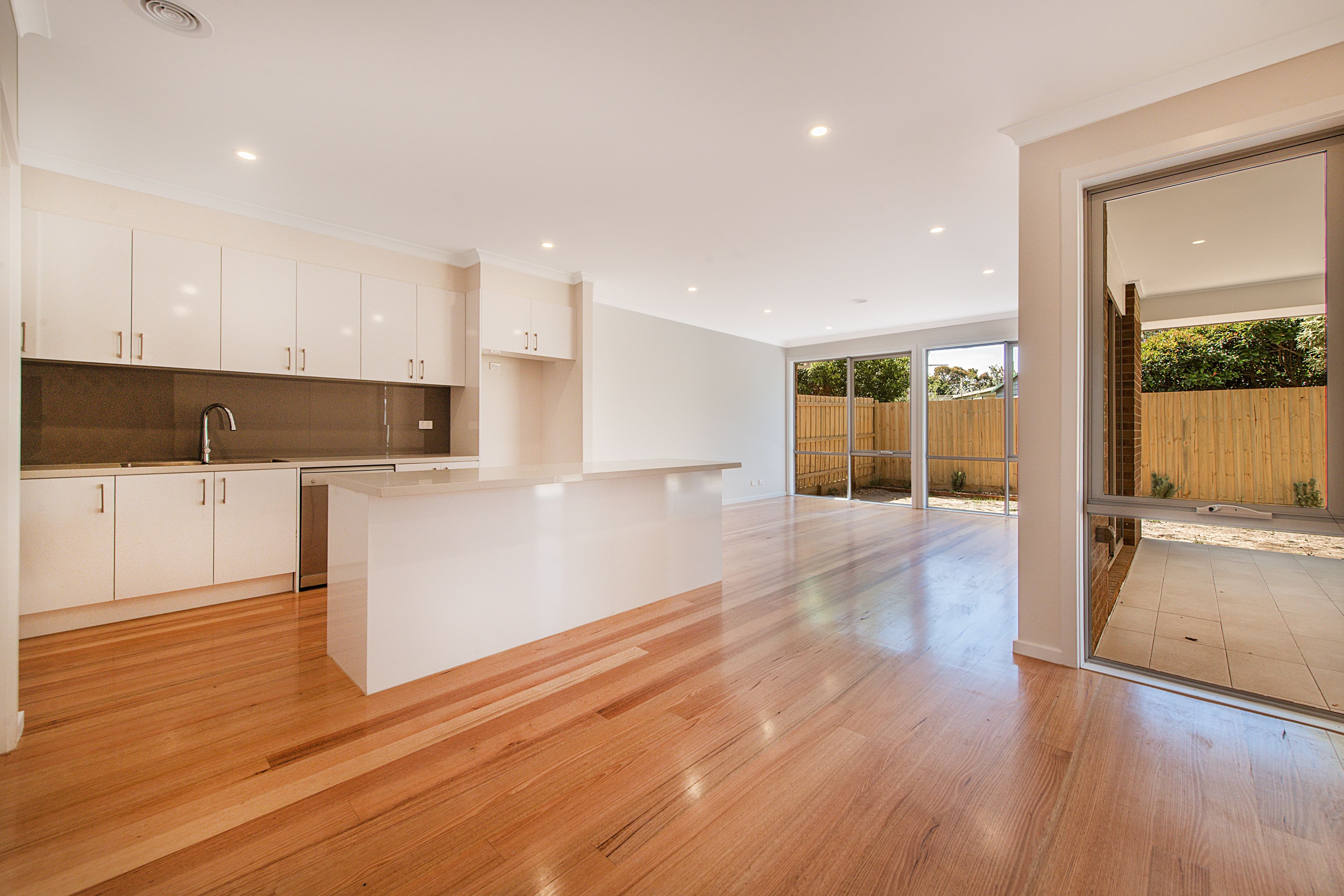 83 Kathryn Road, Knoxfield VIC 3180, Knoxfield - Thumbnail 2