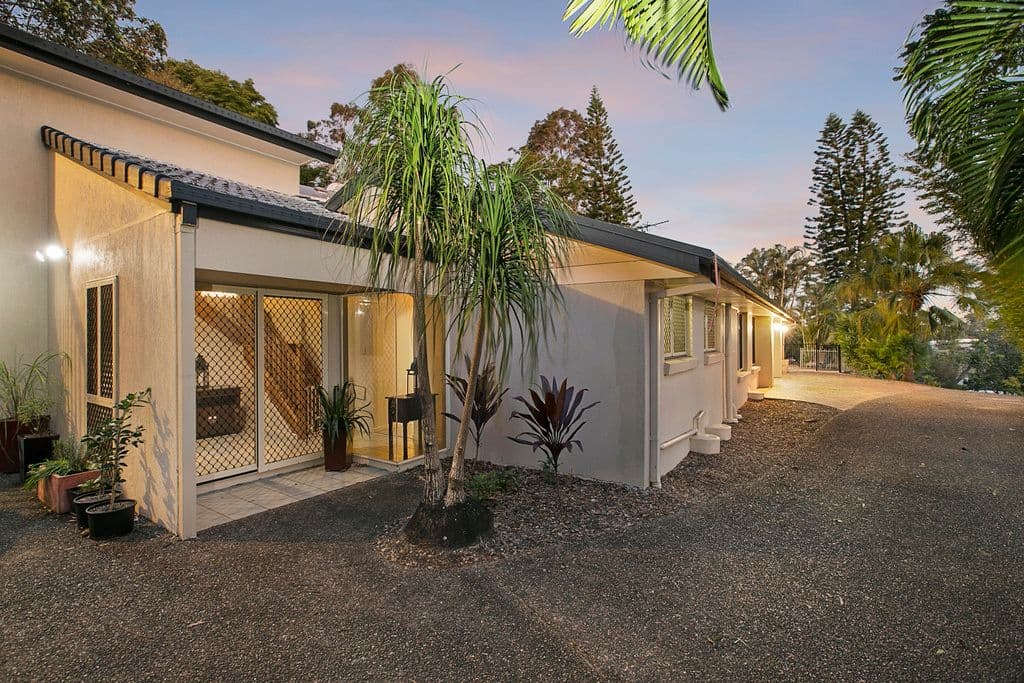 21 Lawnton Street, Daisy Hill QLD 4127, Daisy Hill - Thumbnail 4