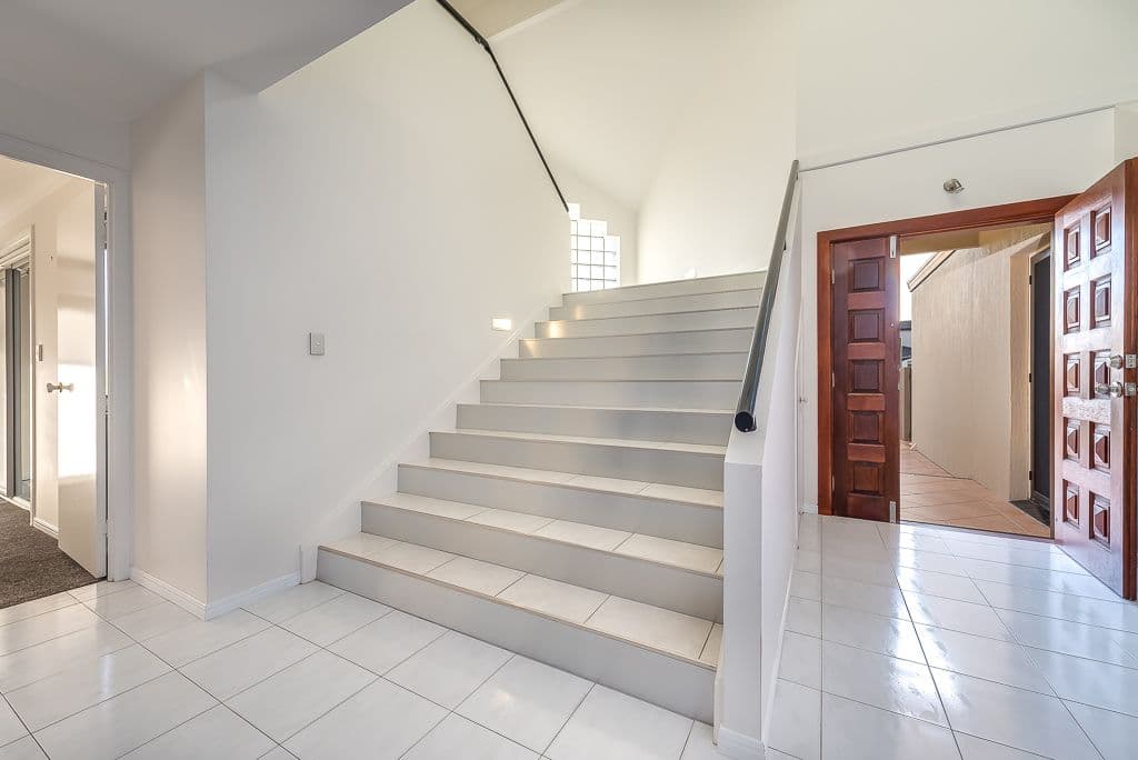 149 Pebble Beach Drive, Runaway Bay QLD 4216, Runaway Bay - Thumbnail 4