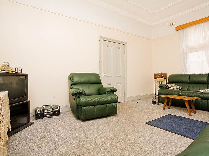 15 Wallace Street, BEXLEY NSW 2207, Bexley - Thumbnail 2