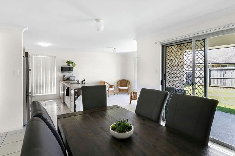2 Greenwich Court, Bellmere - Thumbnail 6