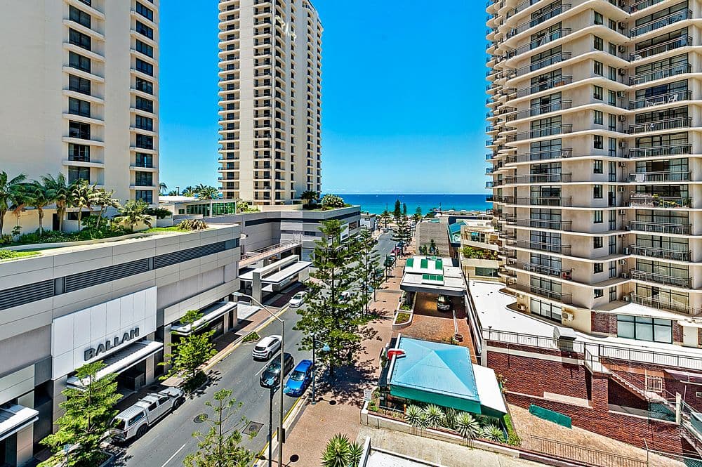 34 Hanlan Street, Surfers Paradise QLD 4217, Surfers Paradise - Thumbnail 2
