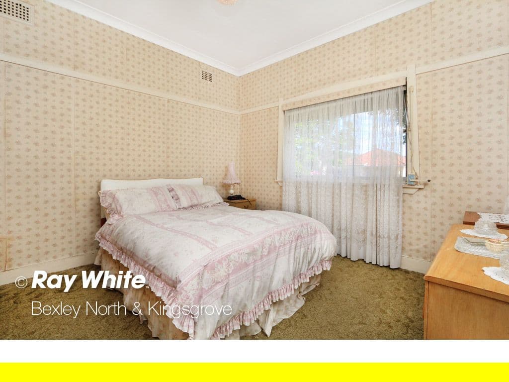 18 Rosemeath Avenue, KINGSGROVE NSW 2208, Kingsgrove - Thumbnail 5