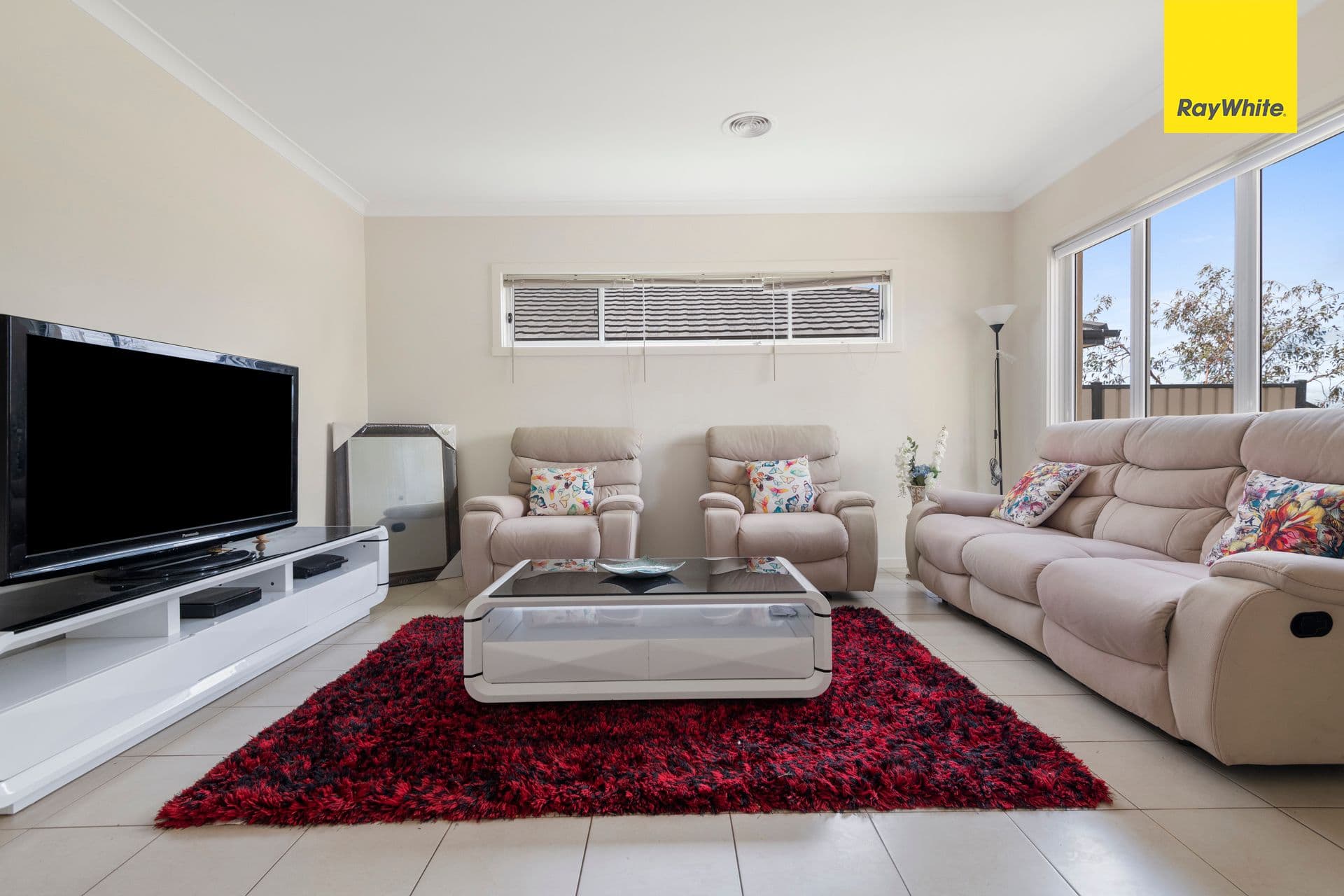 28 Coogee Drive, Taylors Hill - Thumbnail 2