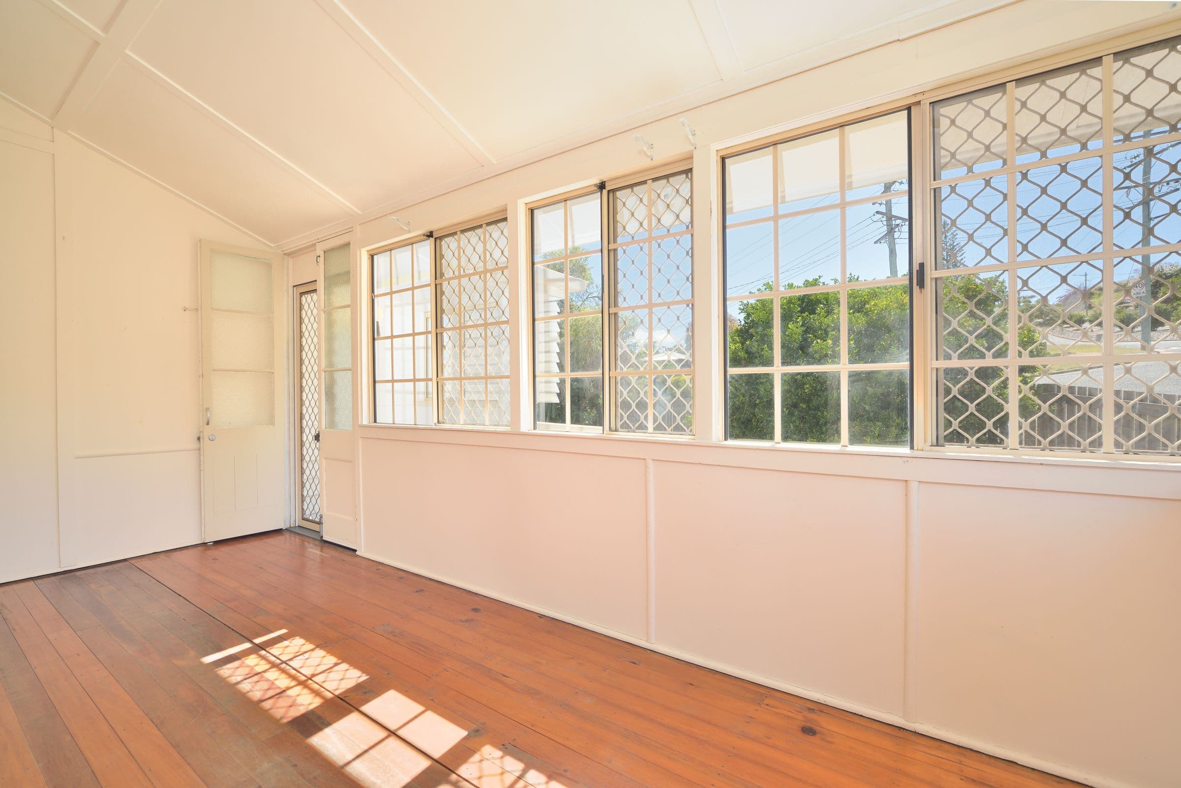 9 Dennis Street, Gladstone Central QLD 4680, Gladstone Central - Thumbnail 6