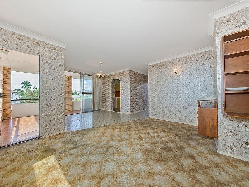 19 Crown Street, HOLLAND PARK WEST QLD 4121, Holland Park West - Thumbnail 3