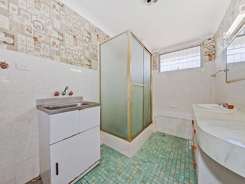 19 Crown Street, HOLLAND PARK WEST QLD 4121, Holland Park West - Thumbnail 6