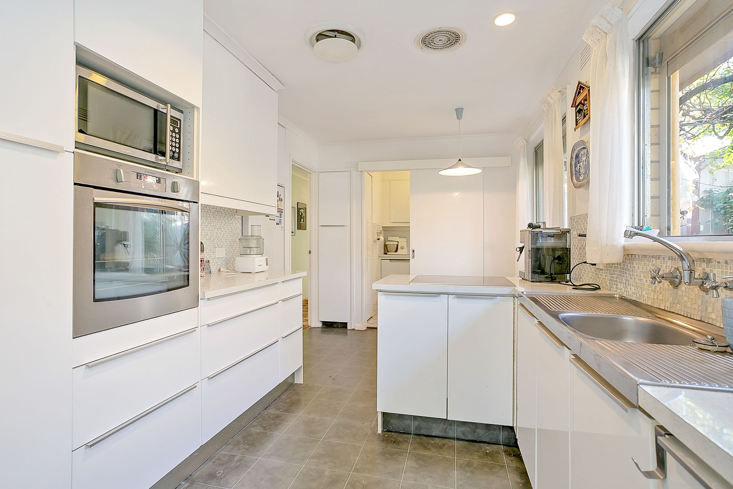 2 Sandgate Street, Reynella SA 5161, Reynella - Thumbnail 5