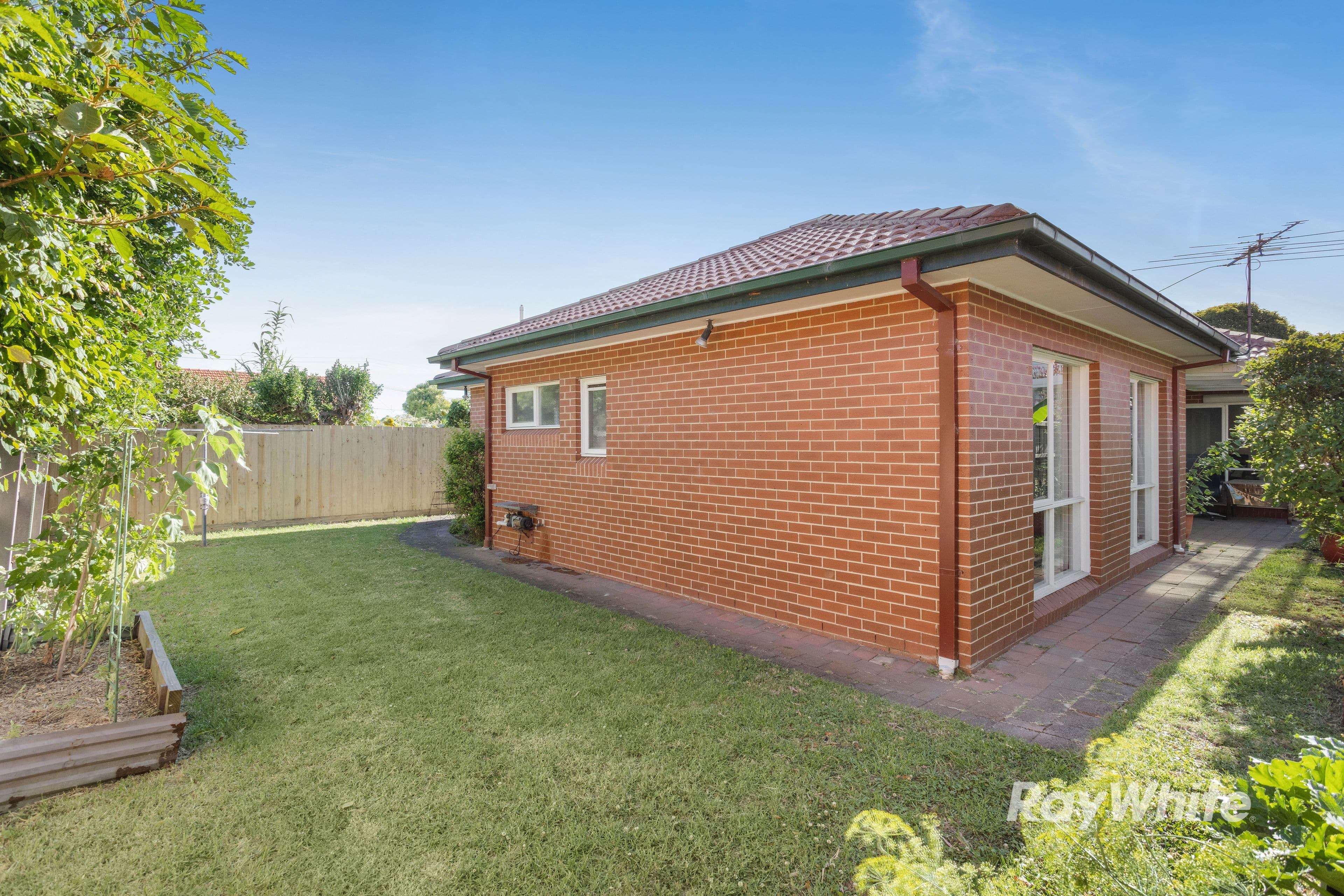 2 Porter Road, Carnegie VIC 3163, Carnegie - Thumbnail 4