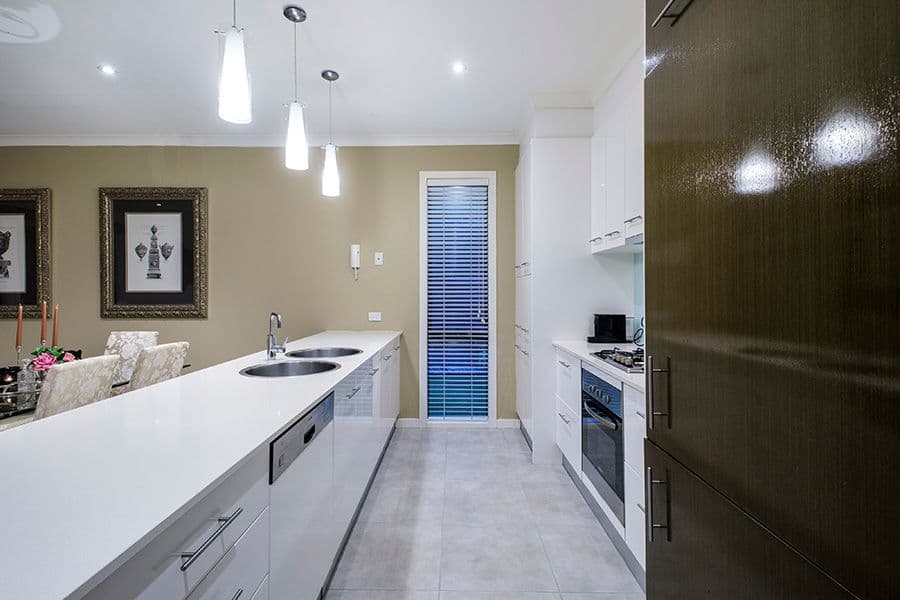 10 Signature Boulevard, Sanctuary Lakes VIC 3030, Sanctuary Lakes - Thumbnail 5