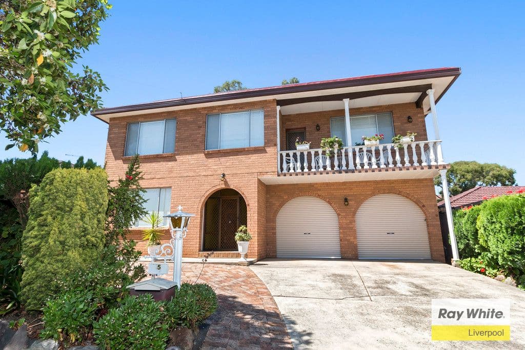 5 Grose Avenue, Lurnea - Image 1