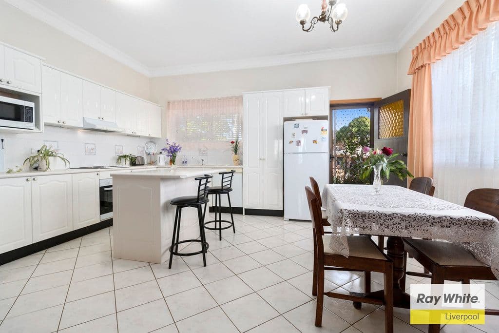 5 Grose Avenue, Lurnea - Thumbnail 4