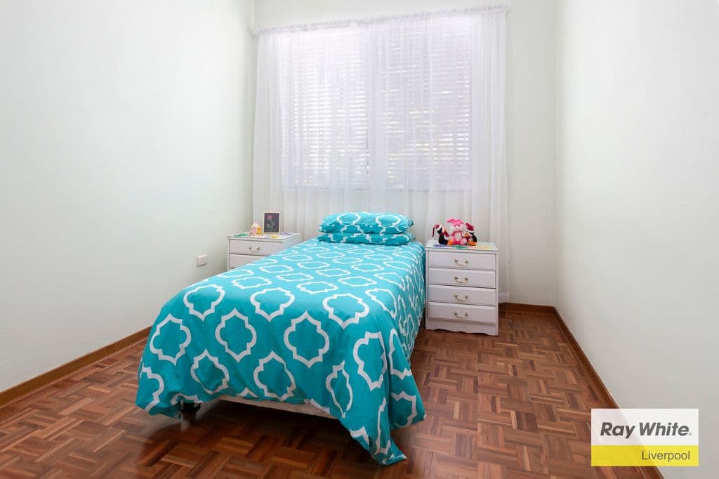 5 Grose Avenue, Lurnea - Thumbnail 8