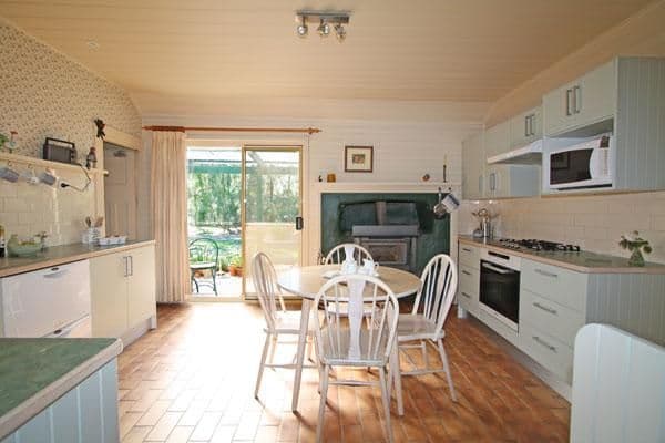 54 Forster Street, BUNGENDORE NSW 2621, Bungendore - Thumbnail 2