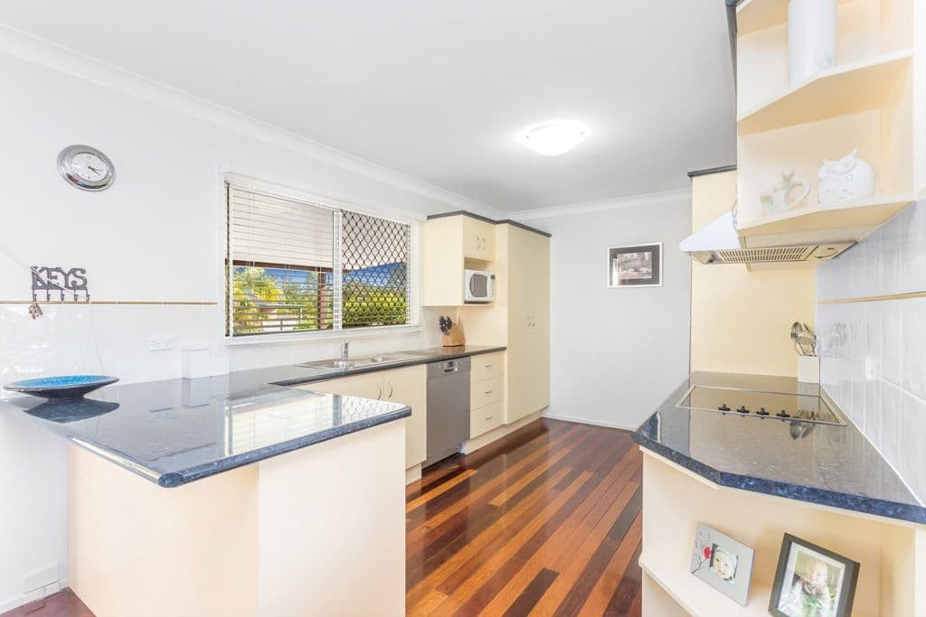5 Dolcoath Street, Albany Creek QLD 4035, Albany Creek - Thumbnail 3