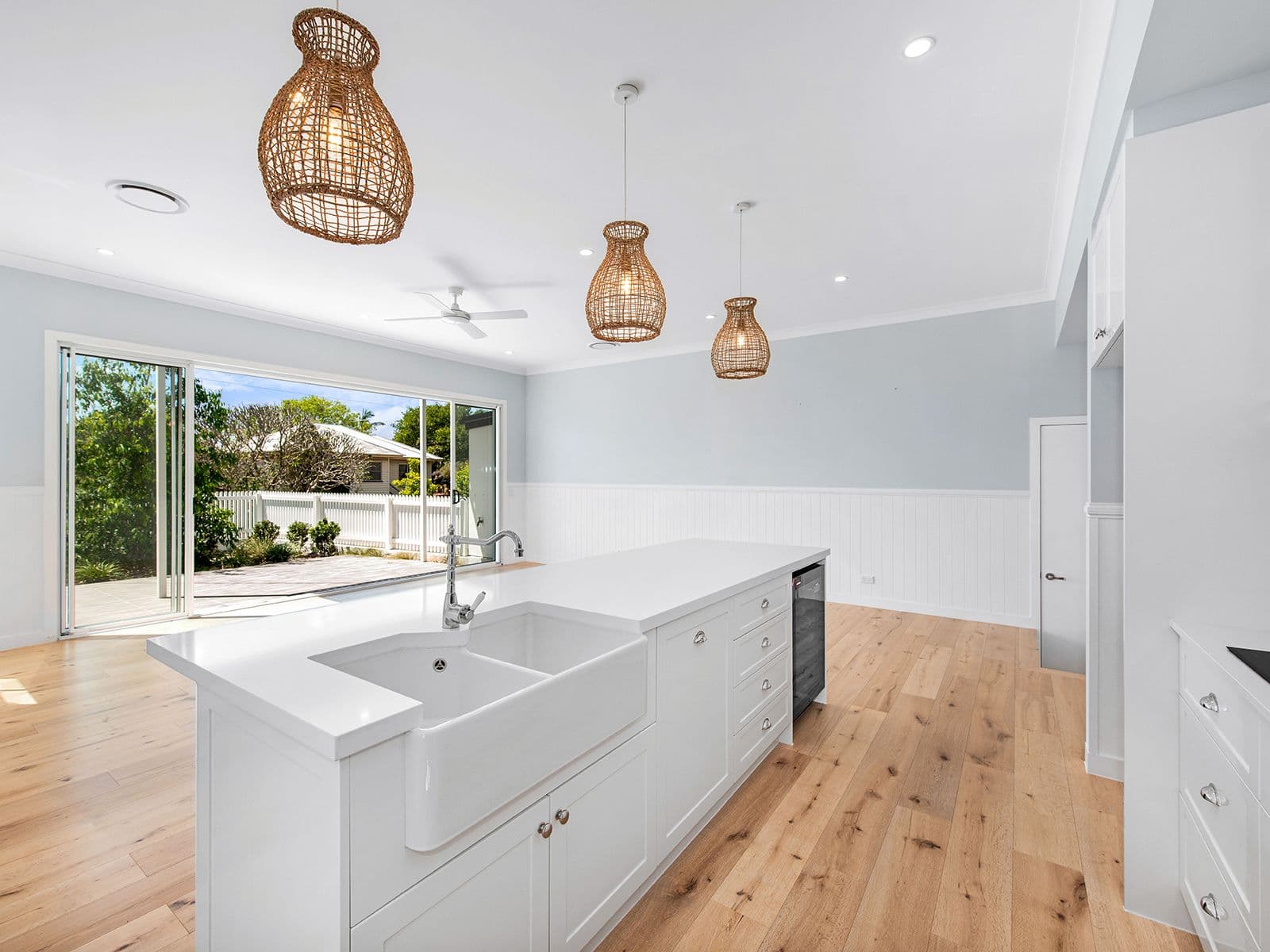 73 Stephens Street, Morningside QLD 4170, Morningside - Thumbnail 2