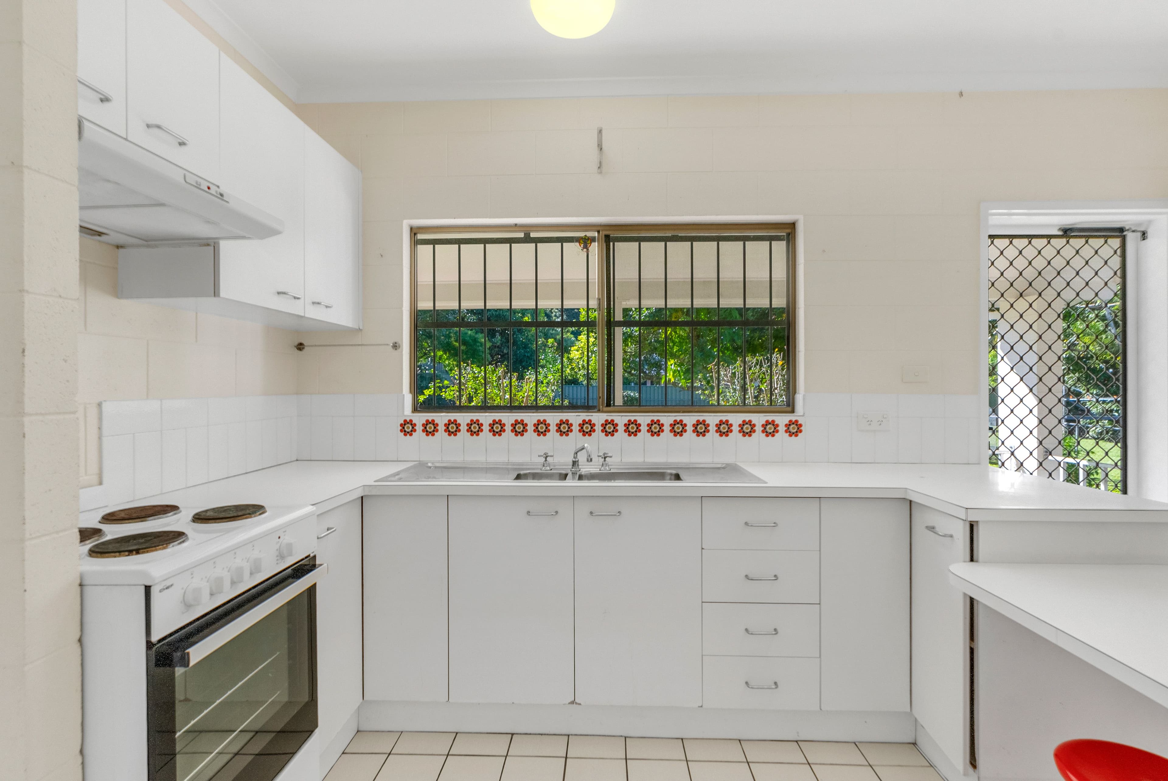 180-182 Woodward Street, Edge Hill QLD 4870, Edge Hill - Thumbnail 5