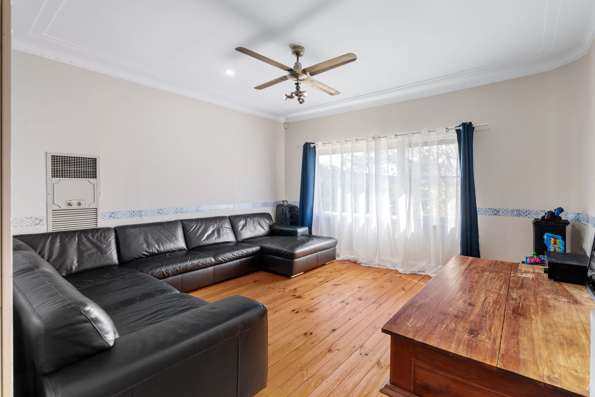 51 Warby Street, Campbelltown NSW 2560, Campbelltown - Thumbnail 3