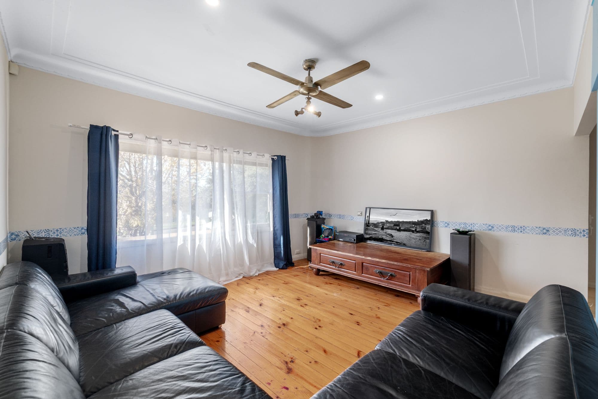 51 Warby Street, Campbelltown NSW 2560, Campbelltown - Thumbnail 4