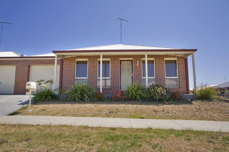 25a Paratone Crescent, ST ALBANS PARK VIC 3219, St Albans Park - Thumbnail 8
