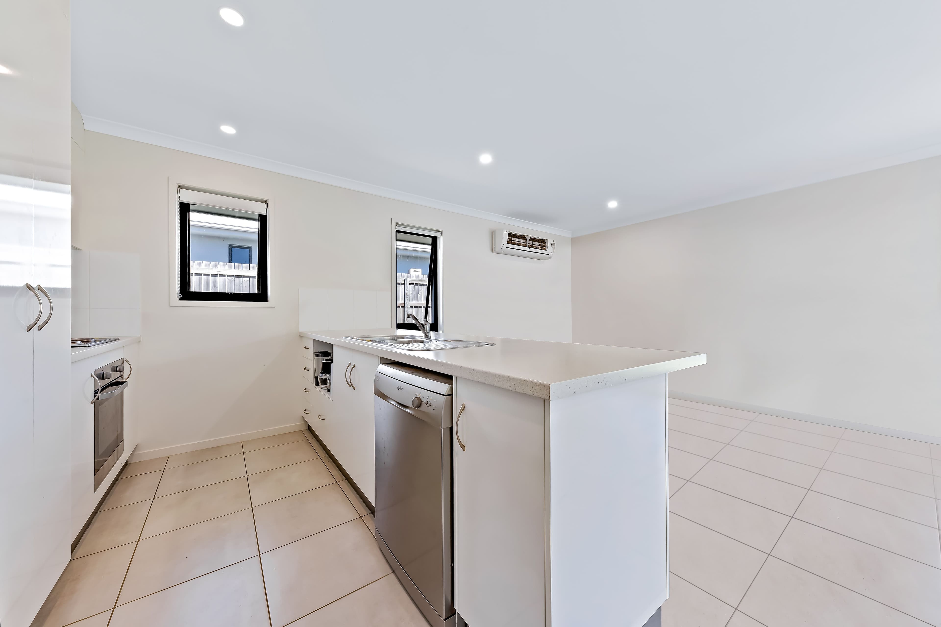 64 Trader Crescent, Cannonvale QLD 4802, Cannonvale - Thumbnail 6