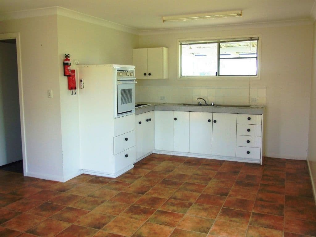 25 Mocatta Street, Goombungee QLD 4354, Goombungee - Thumbnail 2