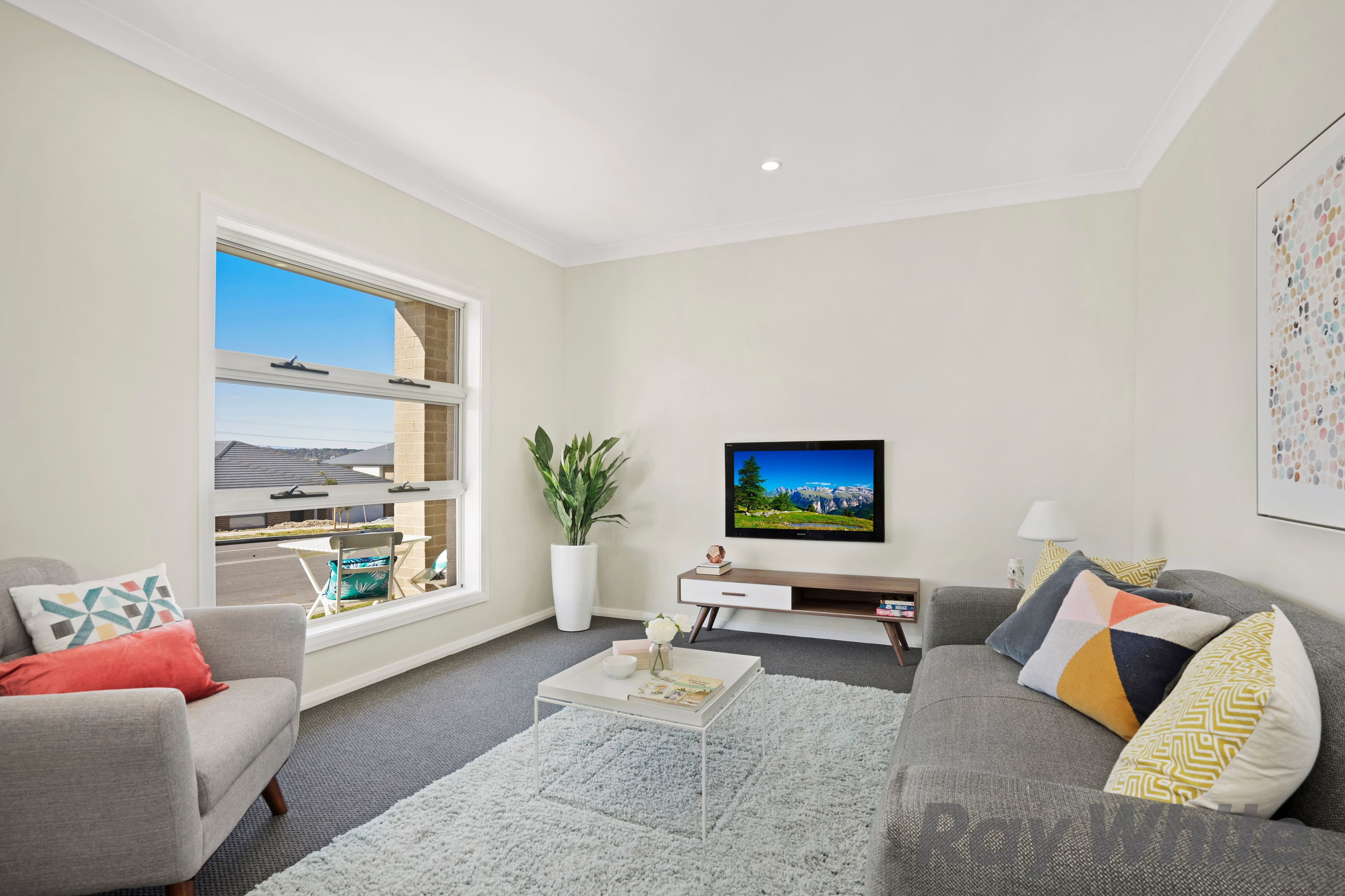 91 Delaware Drive, Macquarie Hills - Thumbnail 3