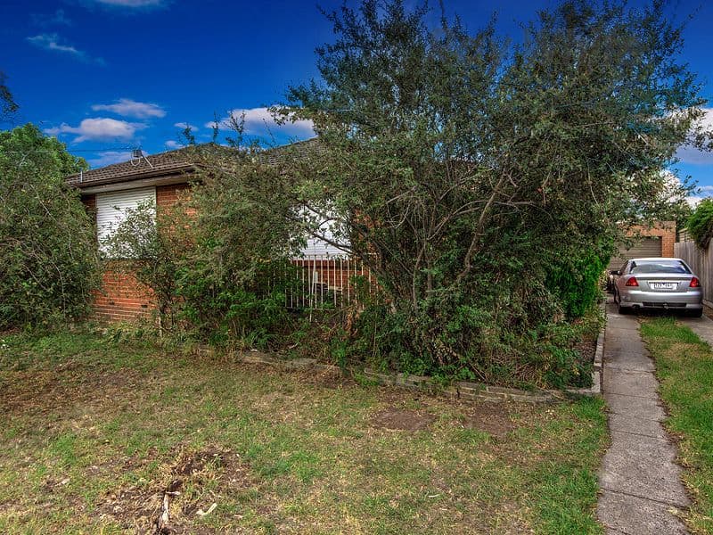 3 Stevenage Crescent, Deer Park VIC 3023, Deer Park - Thumbnail 2