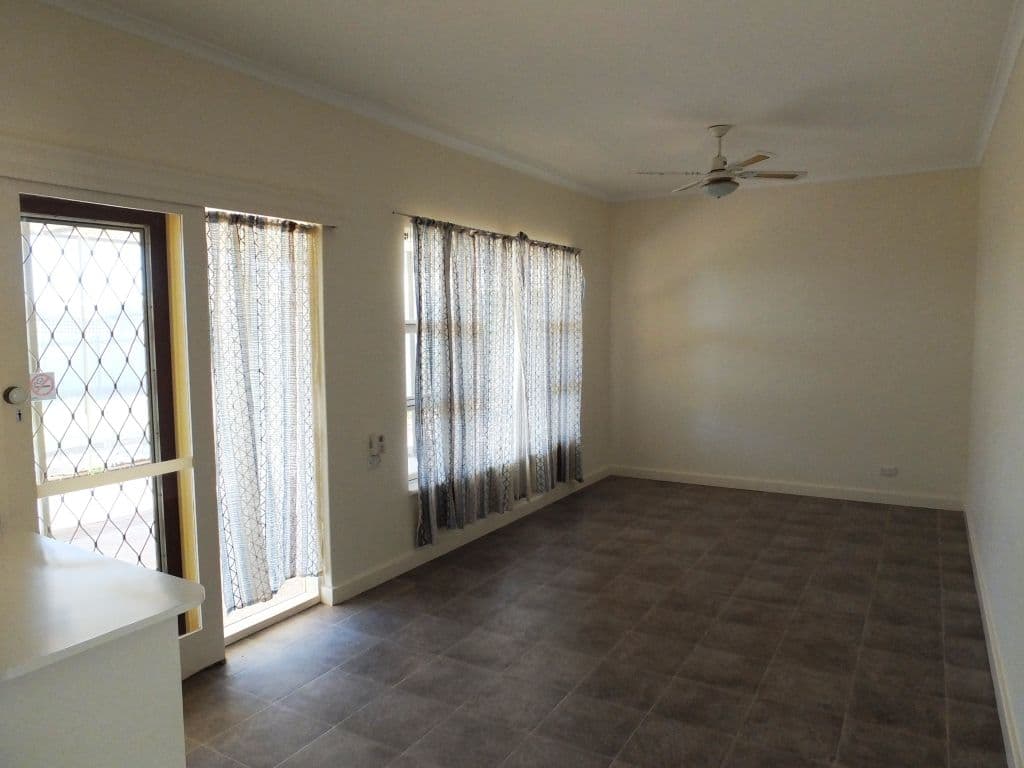 107 Cornish Terrace, WALLAROO SA 5556, Wallaroo - Thumbnail 3