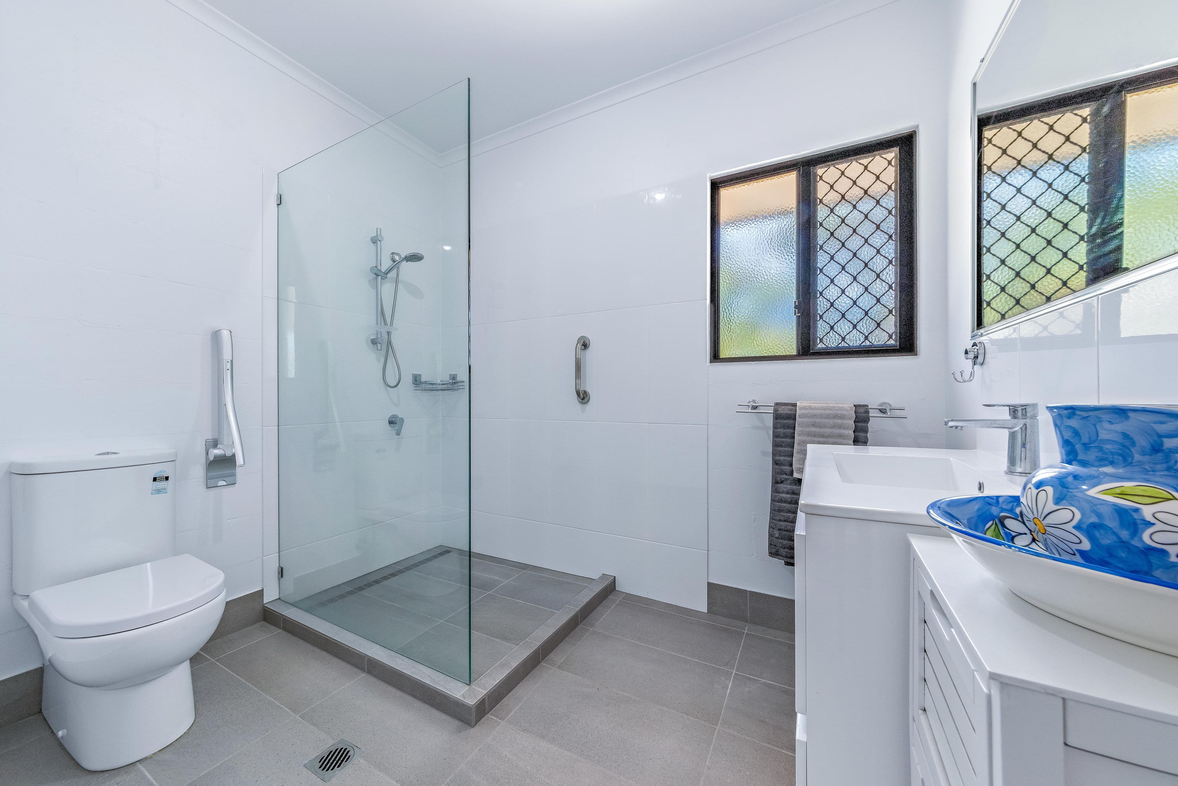 71 Faust Street, Proserpine QLD 4800, Proserpine - Thumbnail 2