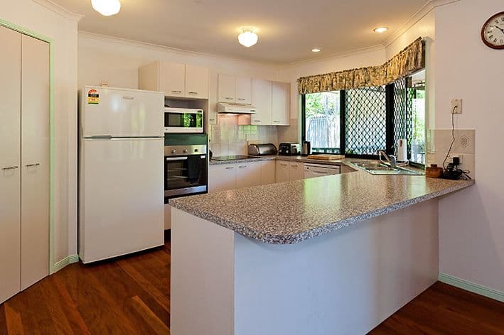 4 Desiree Close, BUDERIM QLD 4556, Buderim - Thumbnail 4