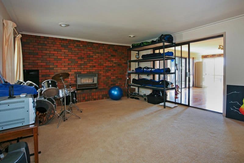 5 Cheryl Crescent, BELMONT VIC 3216, Belmont - Thumbnail 3