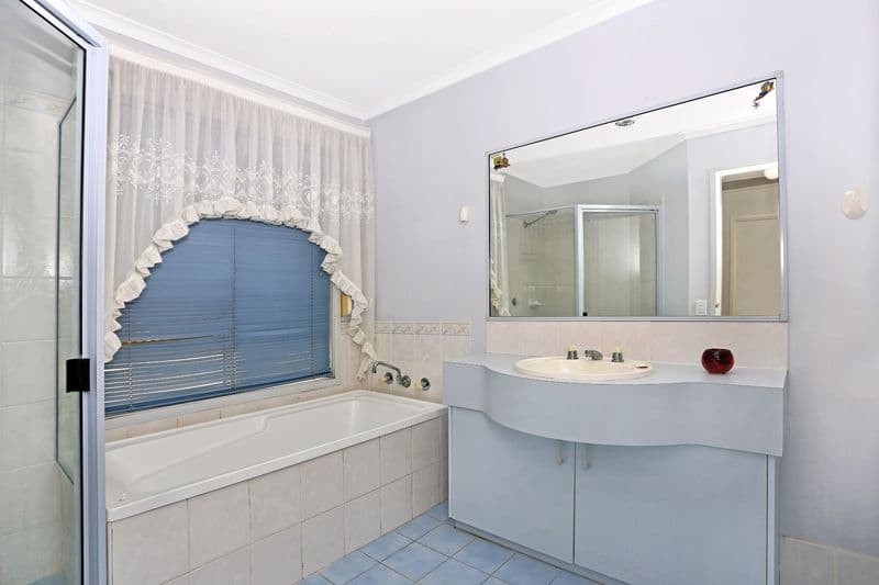 5 Mindona Way, WOODCROFT NSW 2767, Woodcroft - Thumbnail 8