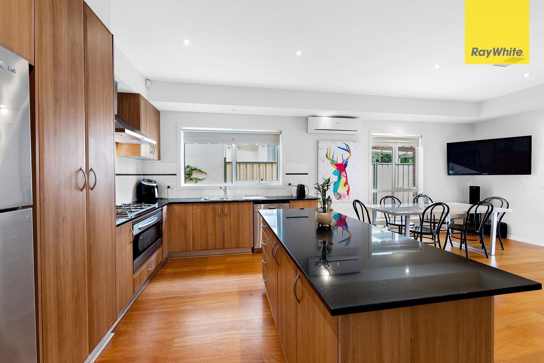 8 High Court, Maribyrnong VIC 3032, Maribyrnong - Thumbnail 3