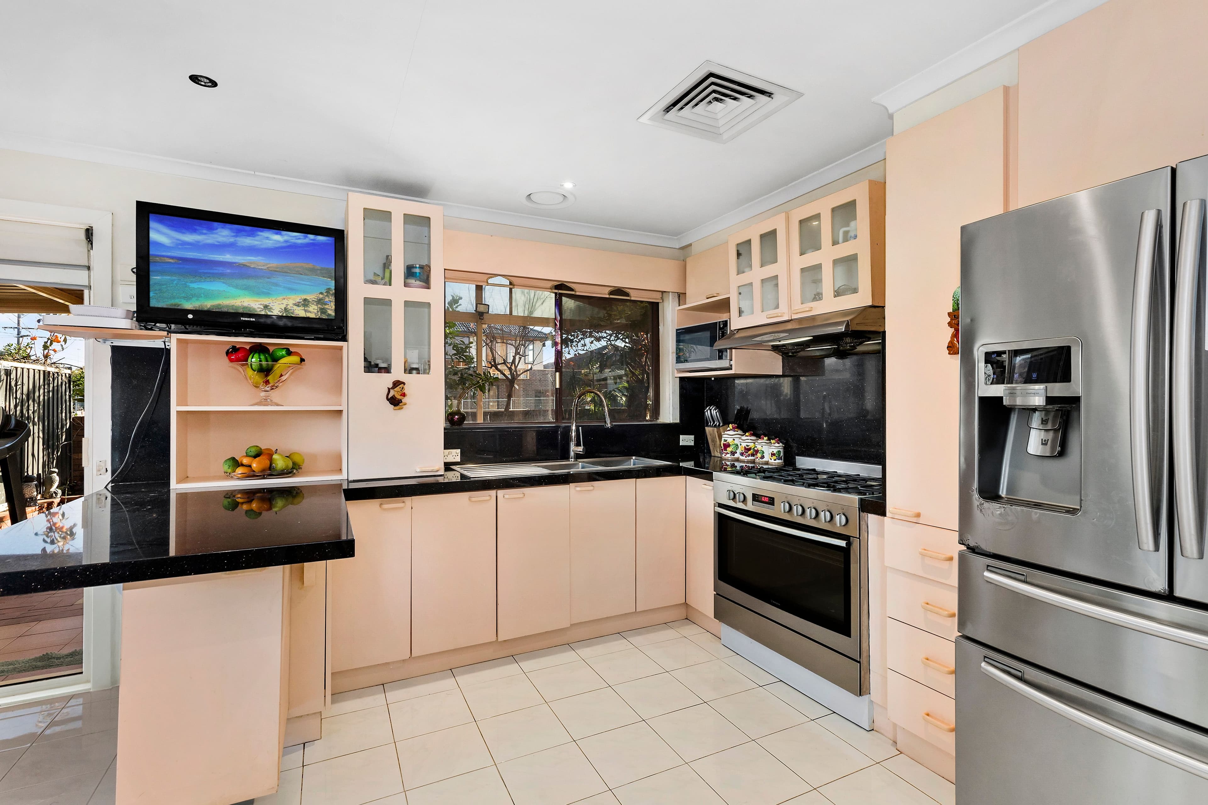 16 Kalorama Place, Thomastown VIC 3074, Thomastown - Thumbnail 4