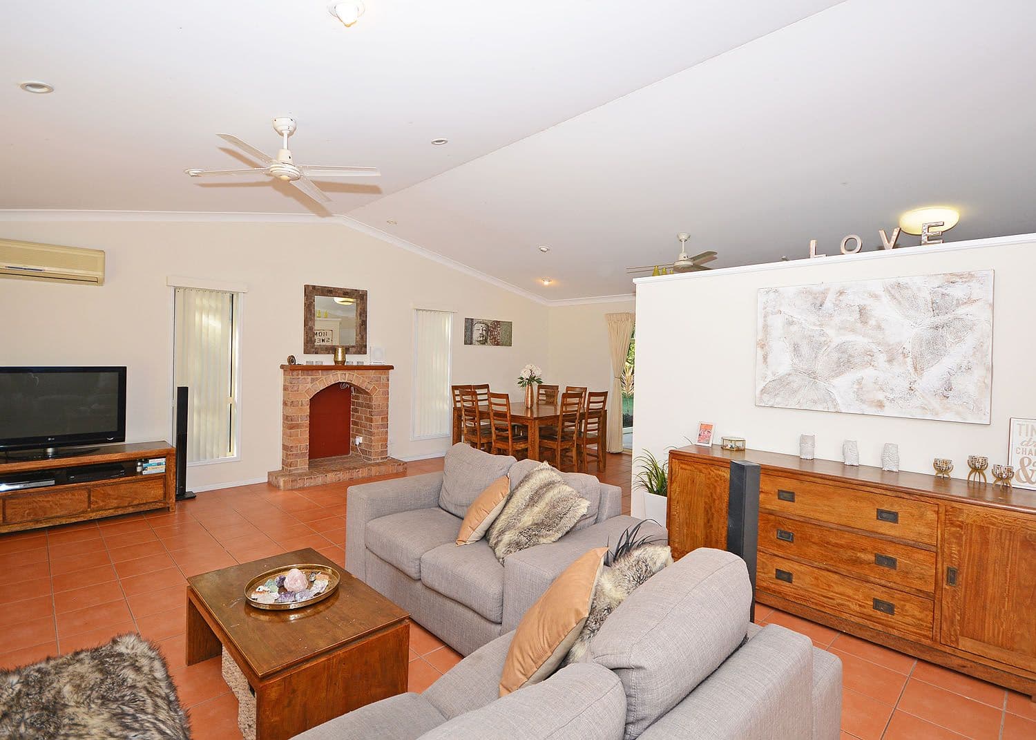 104 Seaview Drive, Booral QLD 4655, Booral - Thumbnail 8