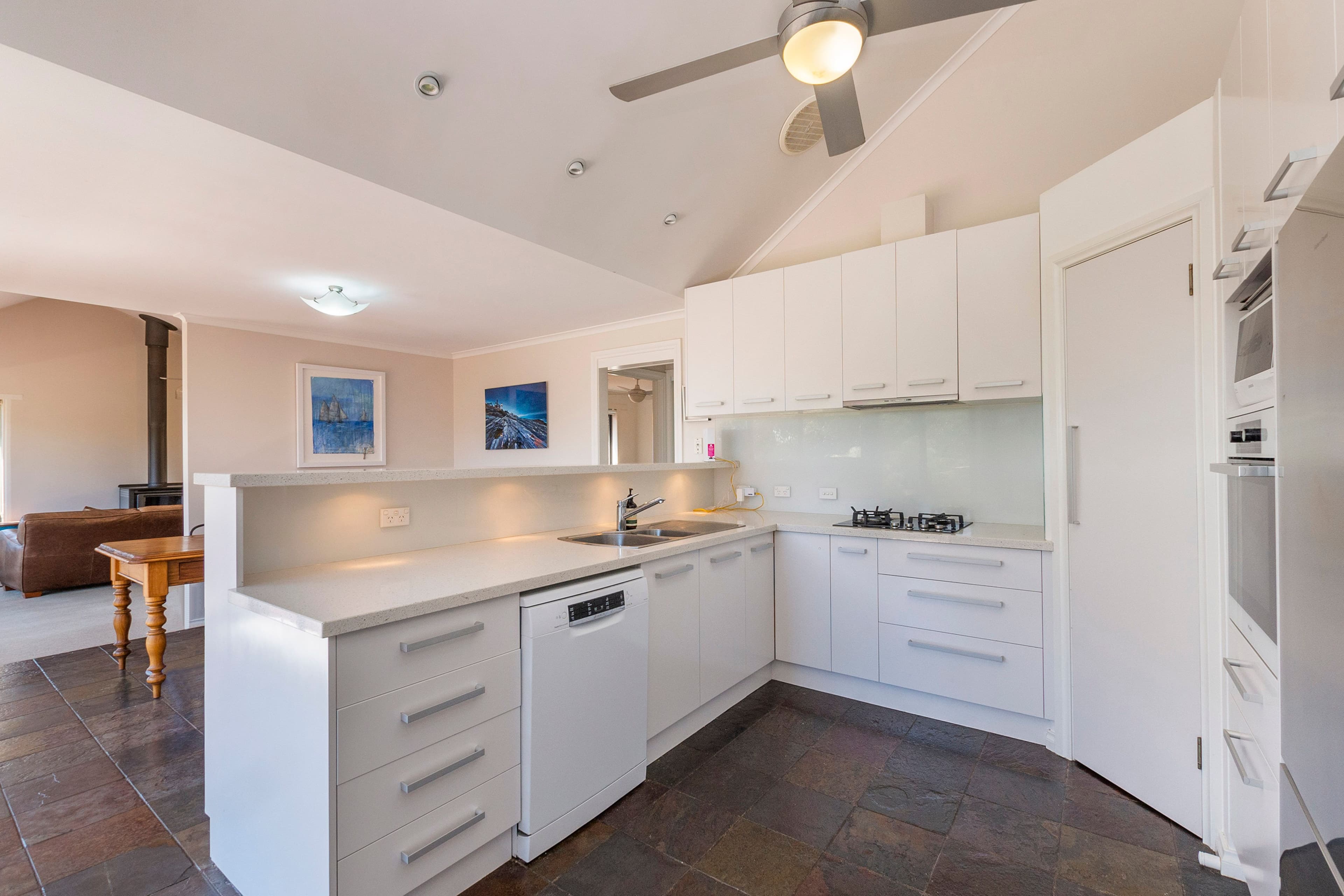 12 Banksia Drive, Warrnambool VIC 3280, Warrnambool - Thumbnail 6