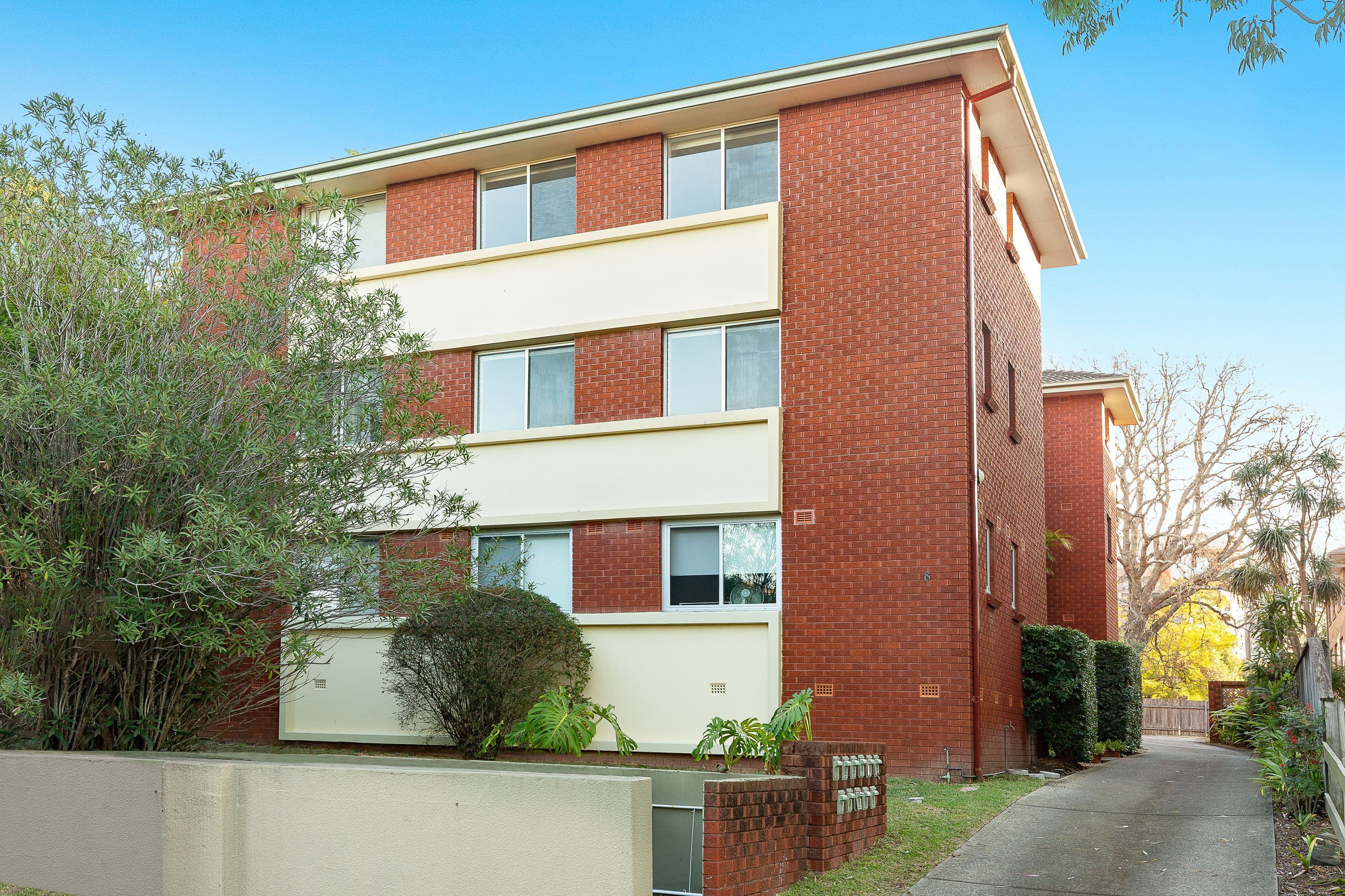 8 Harvard Street, Gladesville NSW 2111, Gladesville - Thumbnail 2