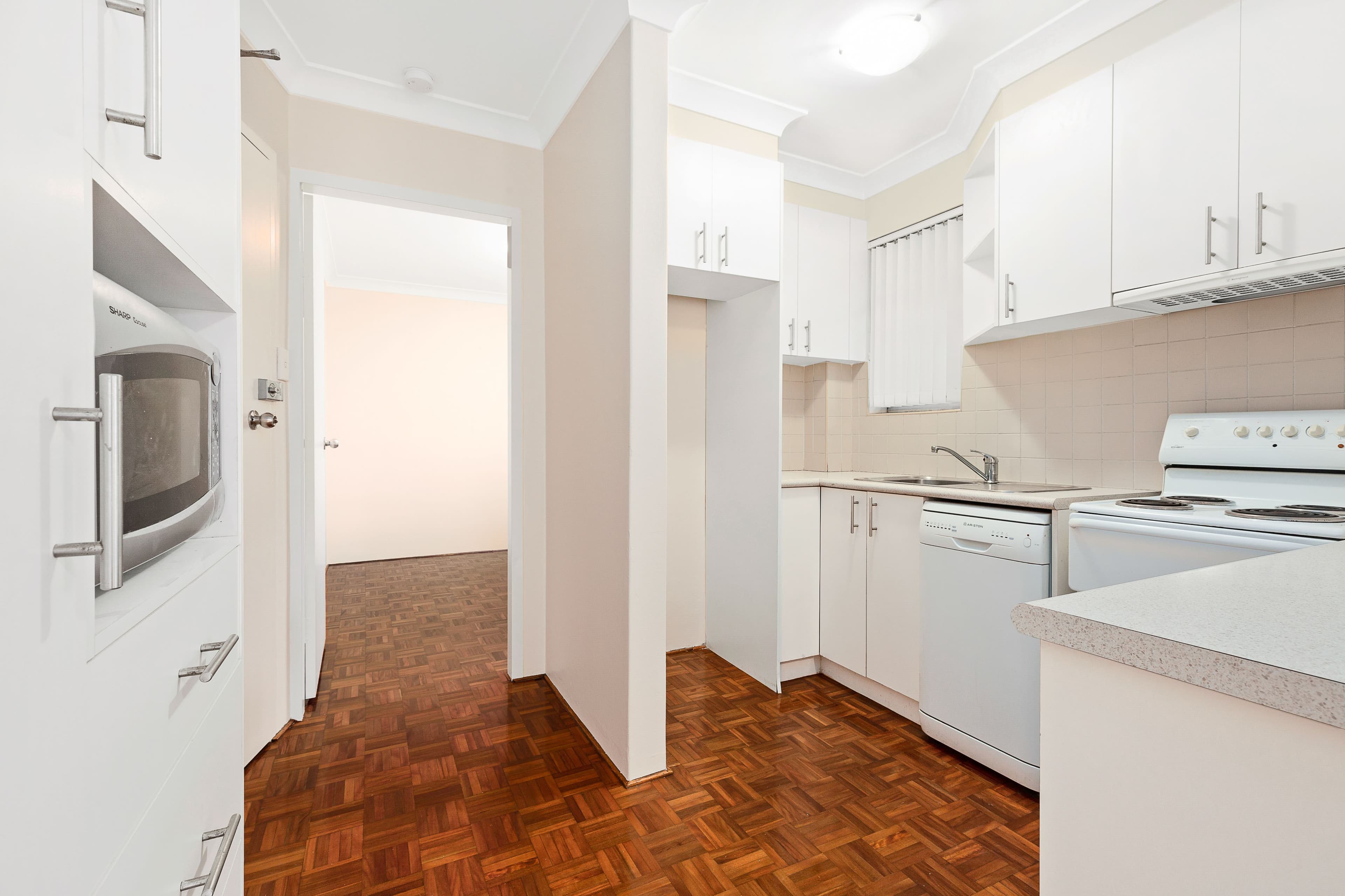 8 Harvard Street, Gladesville NSW 2111, Gladesville - Thumbnail 4