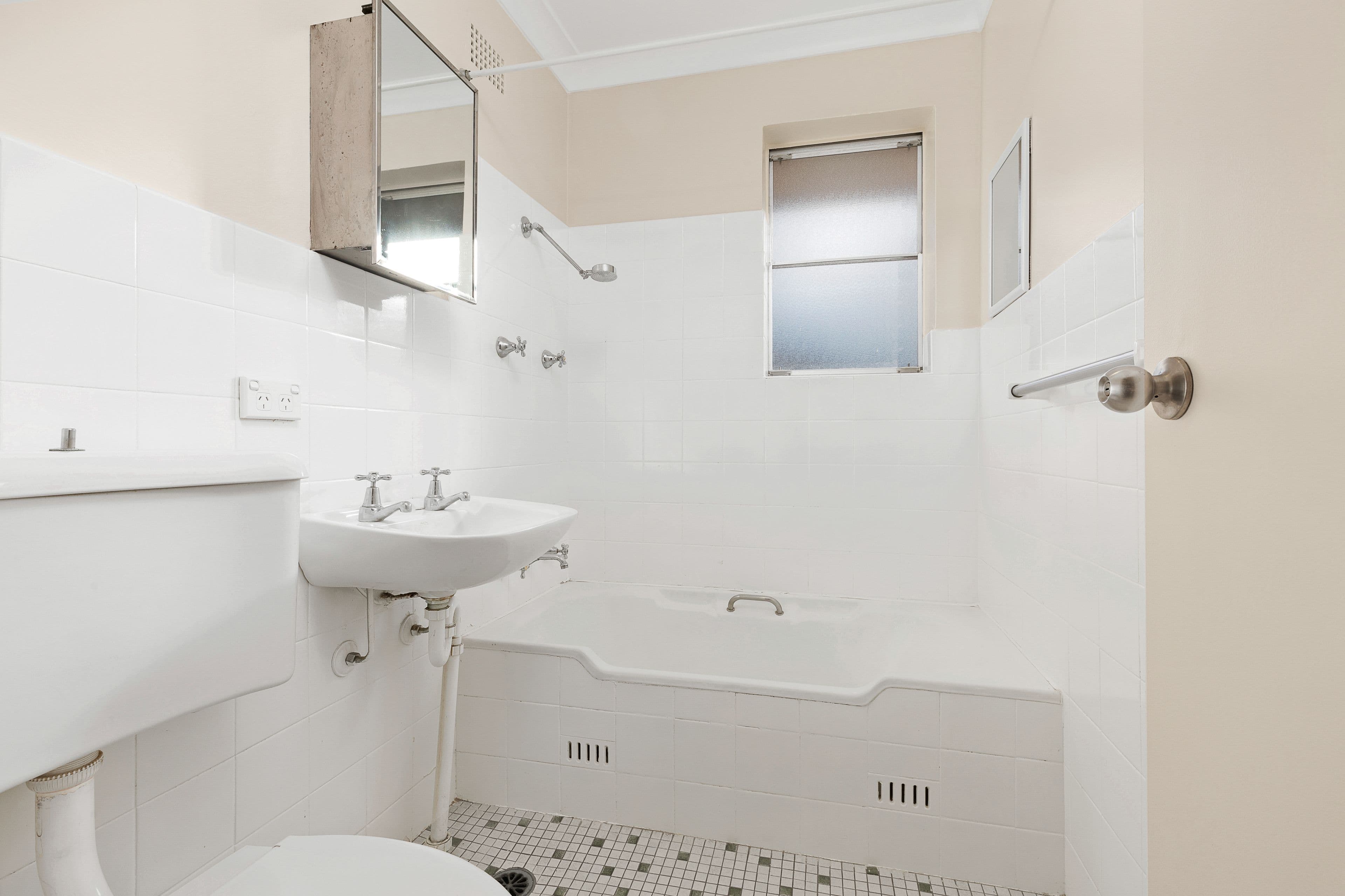 8 Harvard Street, Gladesville NSW 2111, Gladesville - Thumbnail 8