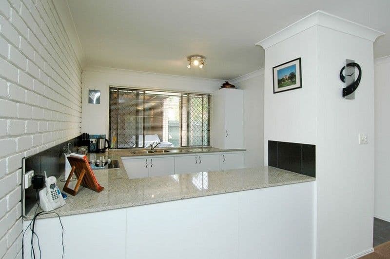 4/104 Bower Street, Manly - Thumbnail 5