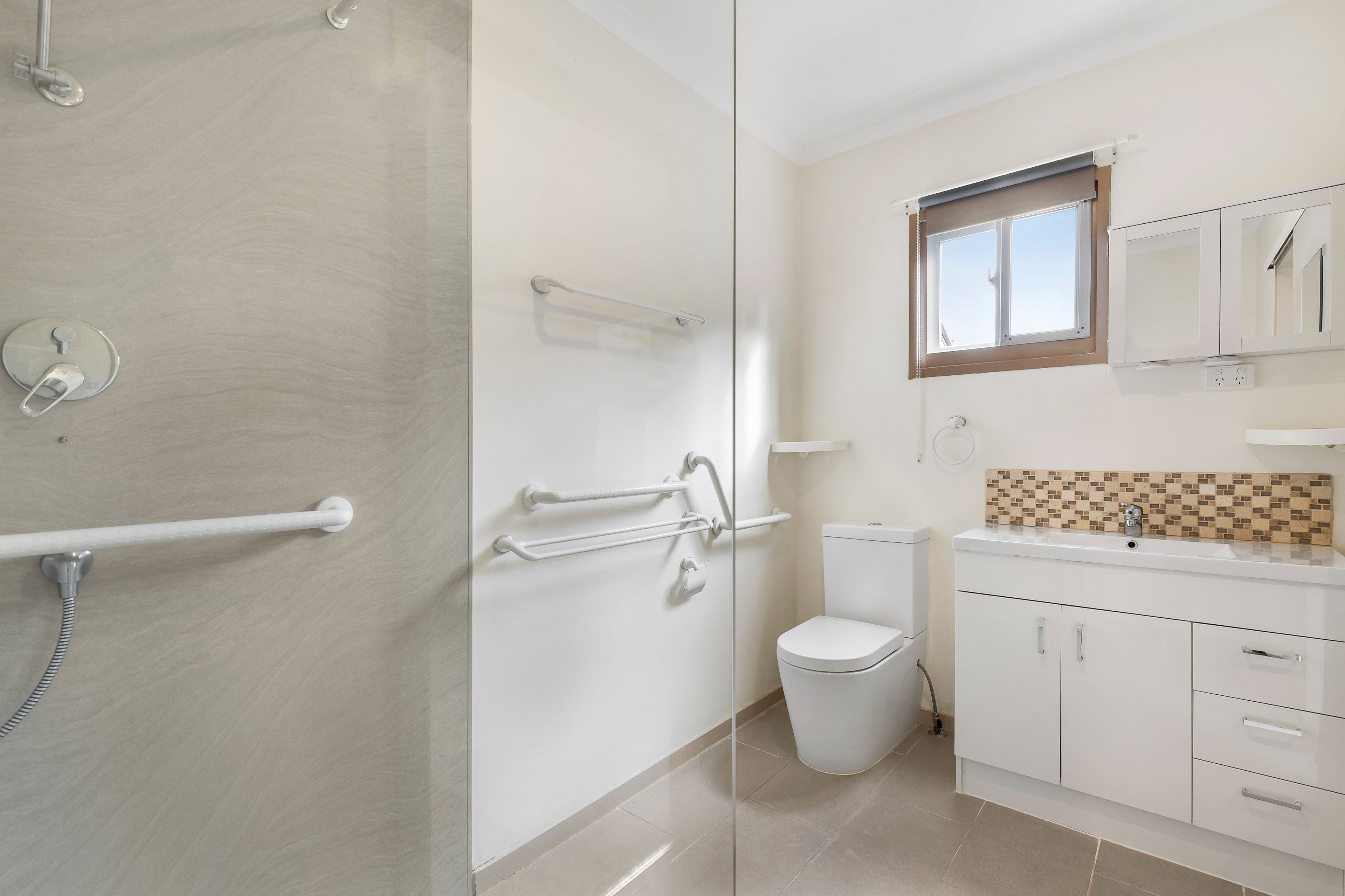 1 Julia Court, Doncaster VIC 3108, Doncaster - Thumbnail 3