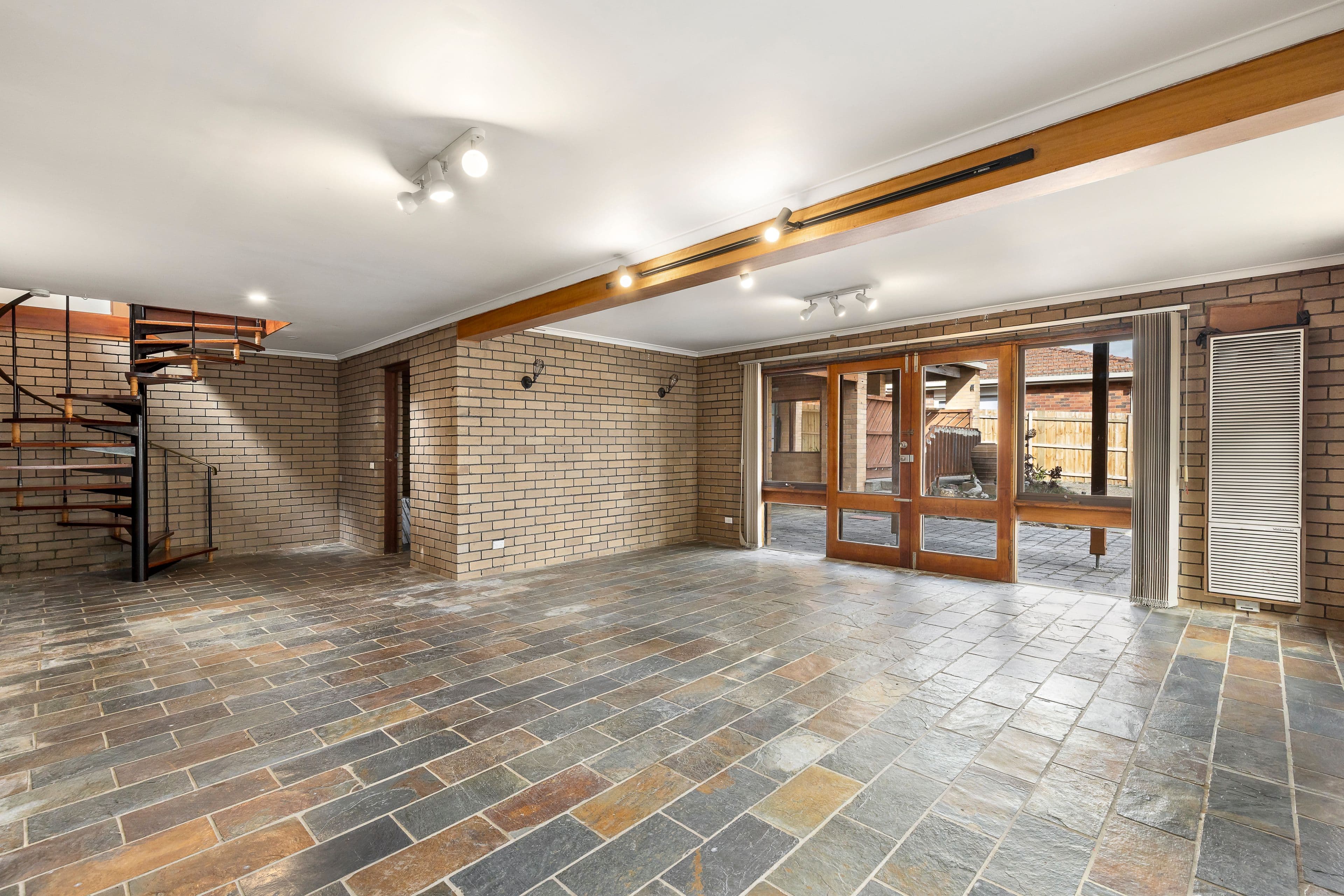 1 Julia Court, Doncaster VIC 3108, Doncaster - Thumbnail 5
