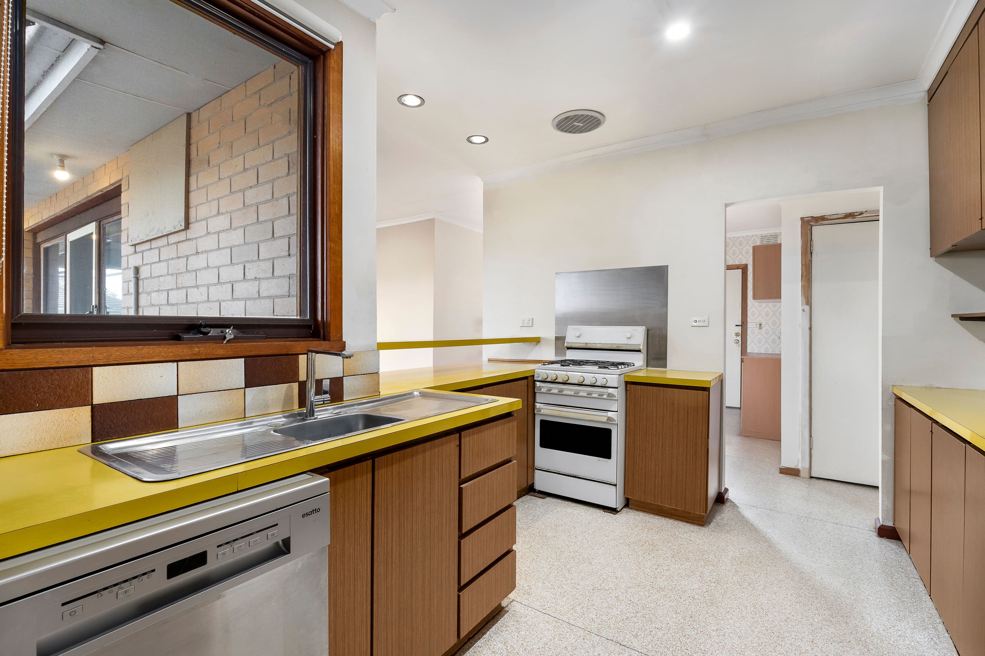 1 Julia Court, Doncaster VIC 3108, Doncaster - Thumbnail 6