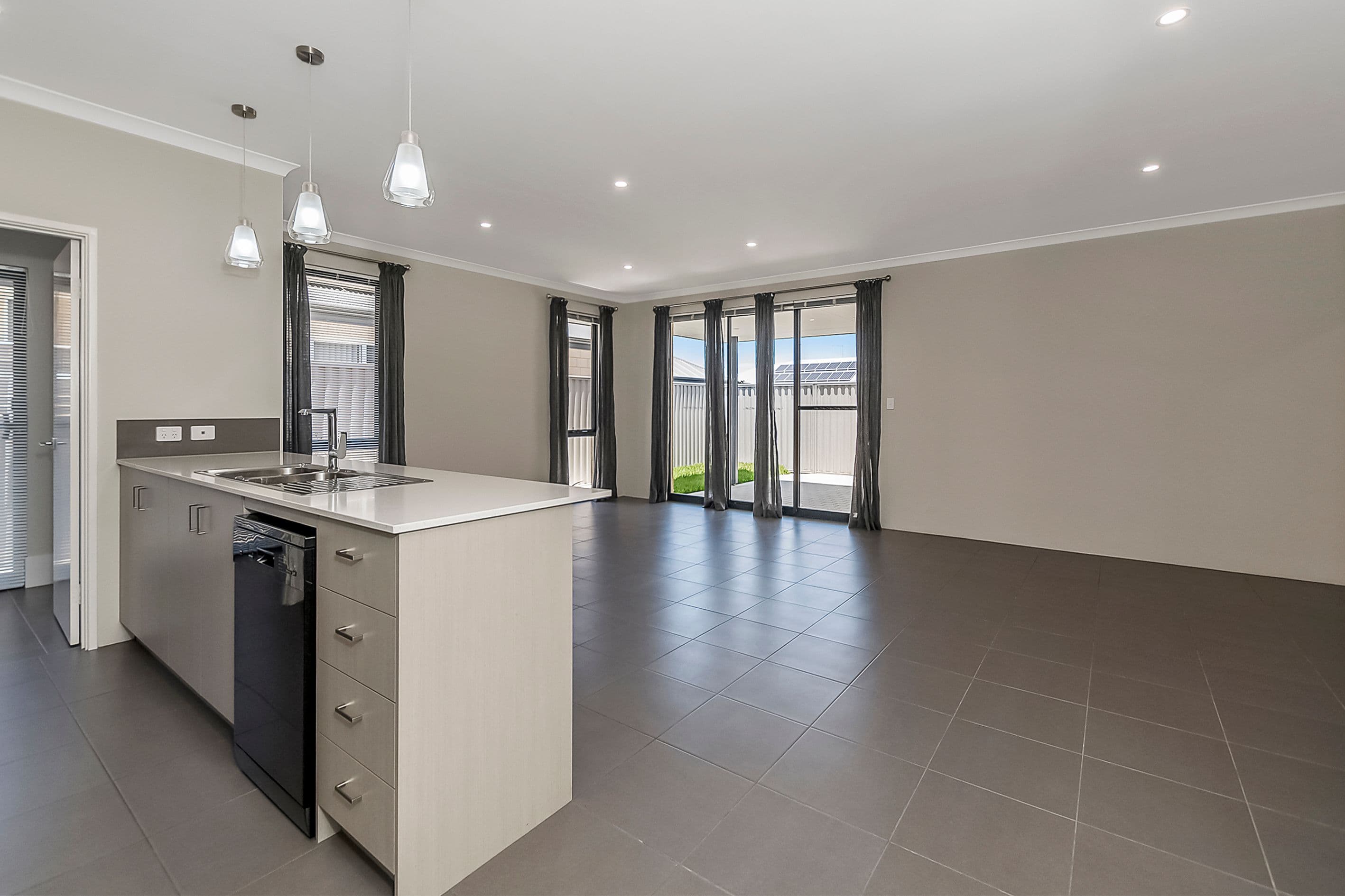 8 Faller Road, Baldivis WA 6171, Baldivis - Thumbnail 2
