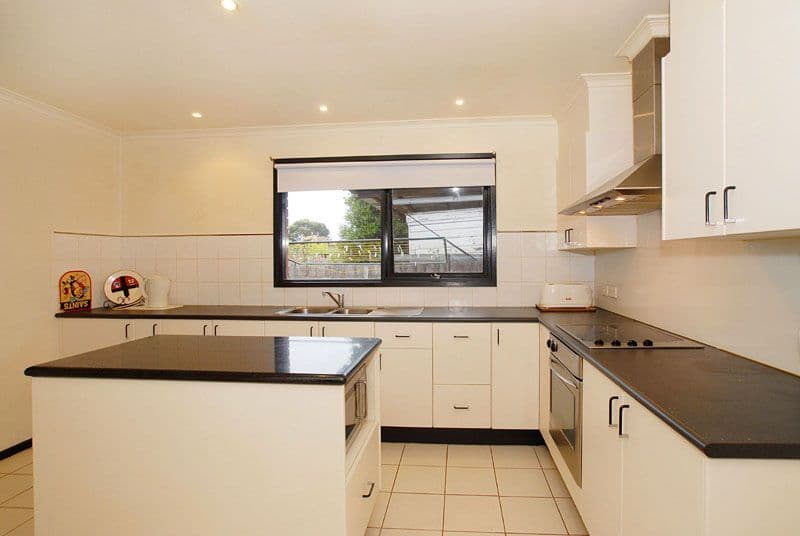 7-9   Jellicoe Street, CHELTENHAM VIC 3192, Cheltenham - Thumbnail 2