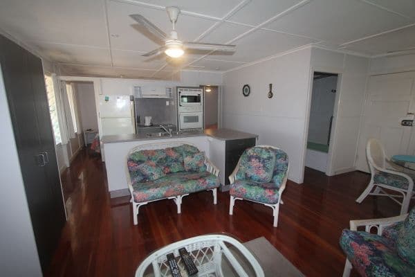 67 The Esplanade, BALGAL BEACH QLD 4816, Balgal Beach - Thumbnail 3