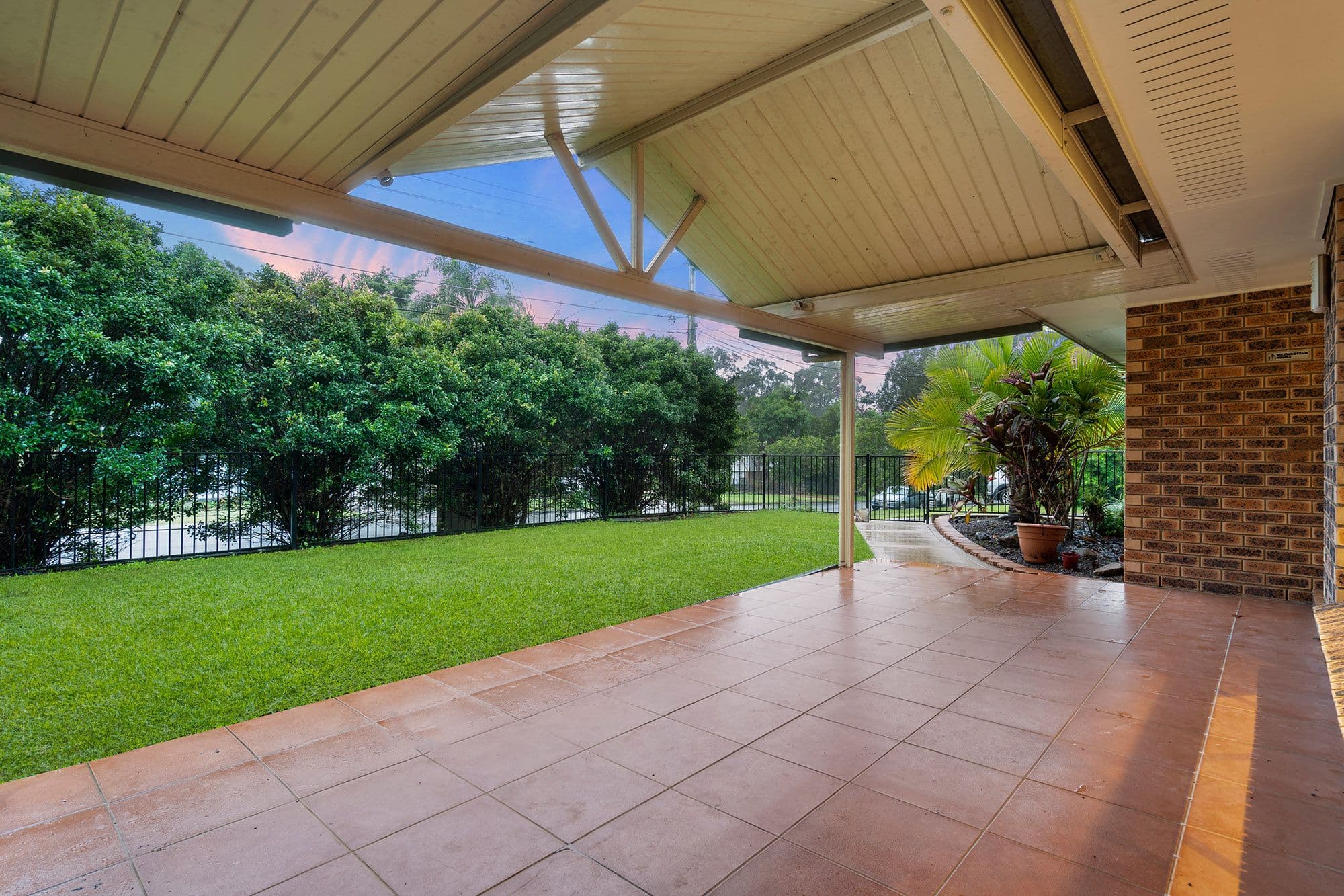 11 Dornock Drive, Boronia Heights QLD 4124, Boronia Heights - Thumbnail 6