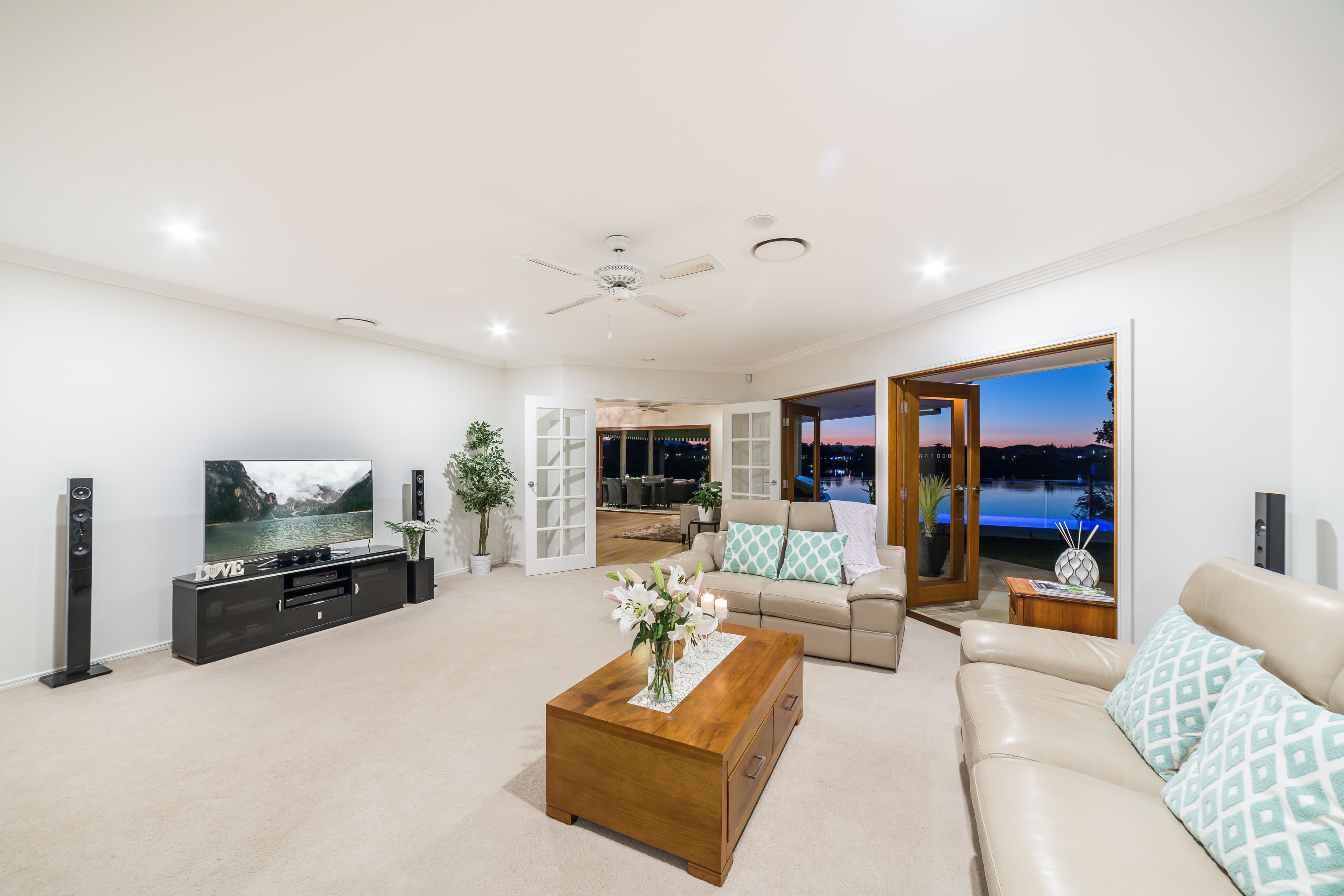 54 Port Jackson Boulevard, Clear Island Waters QLD 4226, Clear Island Waters - Thumbnail 7
