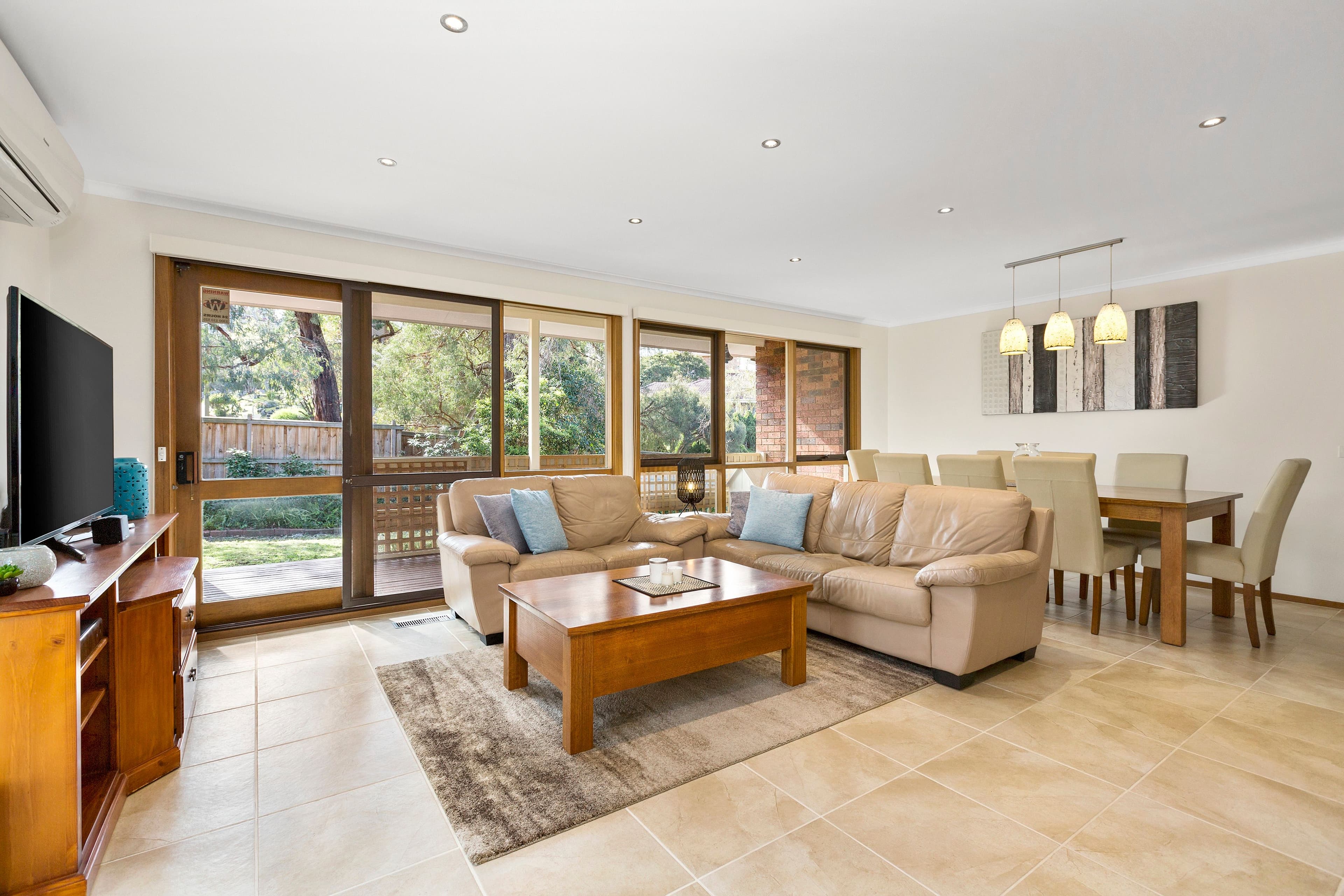 2 Larnoo Drive, Doncaster East VIC 3109, Doncaster East - Thumbnail 5